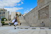 Άγνωστος Στρατιώτης: Εκεί που έγιναν όλες οι μεγάλες κινητοποιήσεις για τη χώρα και τη δημοκρατία