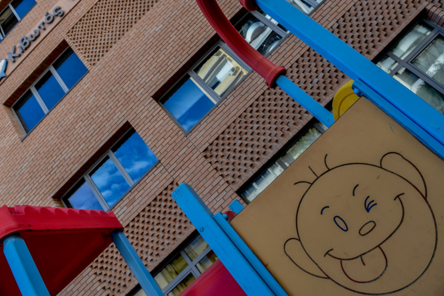 Ο «Γολγοθάς» πρώην τρόφιμου της «Κιβωτού» - Απομόνωση και ξύλο με σανίδες και πέτρες