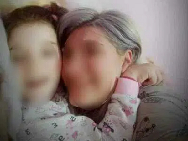 Οι άγνωστοι διάλογοι της Πισπιρίγκου με την Νικολούλη, «εσύ τι πιστεύεις» (βίντεο)