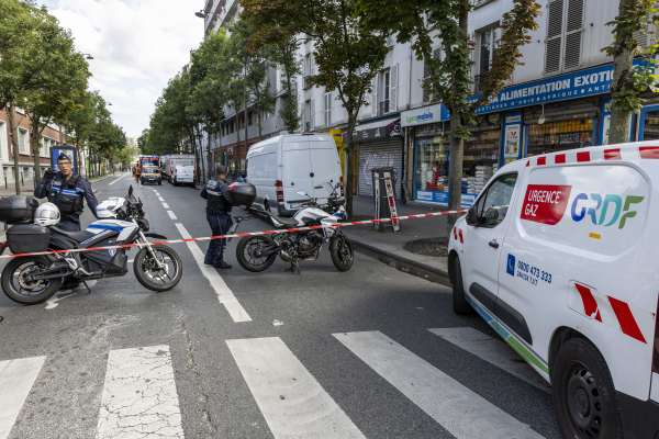 Τέσσερις τραυματίες από χτυπήματα με τσεκούρι στο Παρίσι