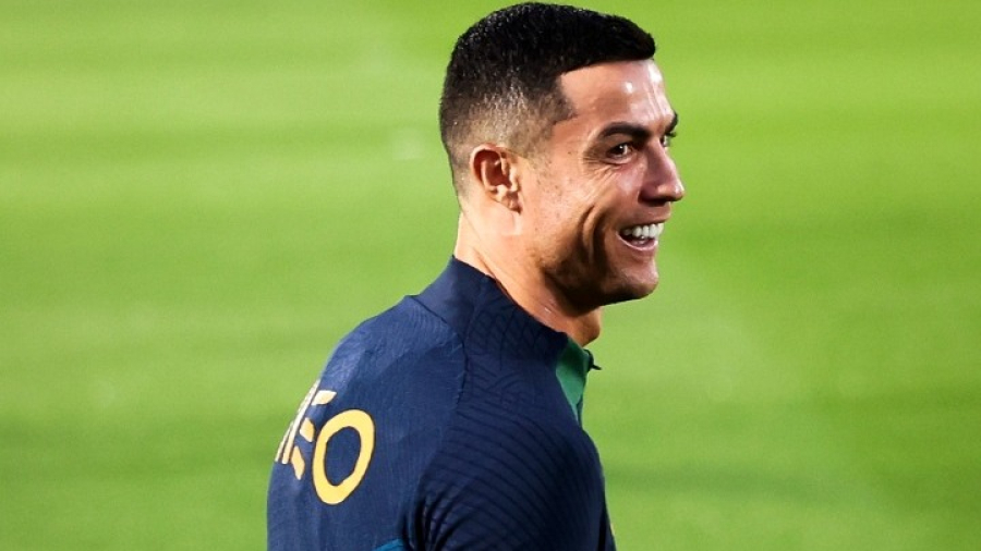 Στην Κάρυστο συνεχίζει ο Κριστιάνο Ρονάλντο...τις διακοπές του! (εικόνες)