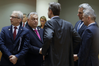 Δηλώνουν περήφανοι που τους ζητάει, λέει, τεχνογνωσία για το μεταναστευτικό ο Όρμπαν!