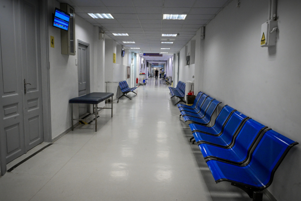 Έρχεται άμεσα προκήρυξη για 850 μόνιμες θέσεις γιατρών σε νοσοκομεία