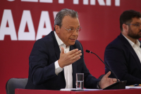 Καταιγισμός ερωτήσεων σε Φάμελλο για Τσίπρα: Αδιανόητα τα σενάρια για νέο κατακερματισμό