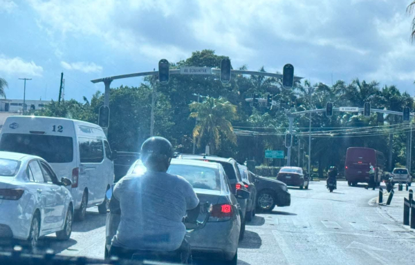 Μαζικό μπλακ άουτ στο Μεξικό: Χάος στο τουριστικό θέρετρο Κανκούν (βίντεο)