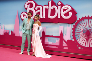 Η Barbie τα... «σπάει», τουλάχιστον 1 δις στο ταμείο!