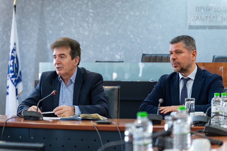 Χρυσοχοΐδης: Ας ταξιδέψουμε με προσοχή και ασφάλεια το Πάσχα