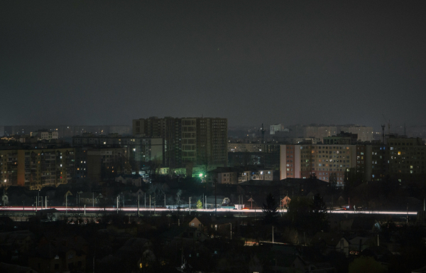 Ουκρανία: Πάνω από ένα εκατ. σπίτια χωρίς ρεύμα στο Κίεβο (βίντεο)