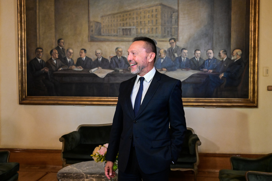 Ο Γιάννης Στουρνάρας πρωθυπουργός μιας κυβέρνησης συνεργασίας για την ευρωπαϊκή προεδρία;