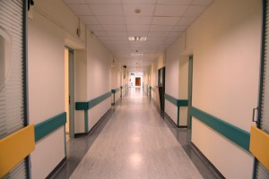 Πως η νοσοκομειακή «καμόρα» θησαύριζε από τους καρκινοπαθείς