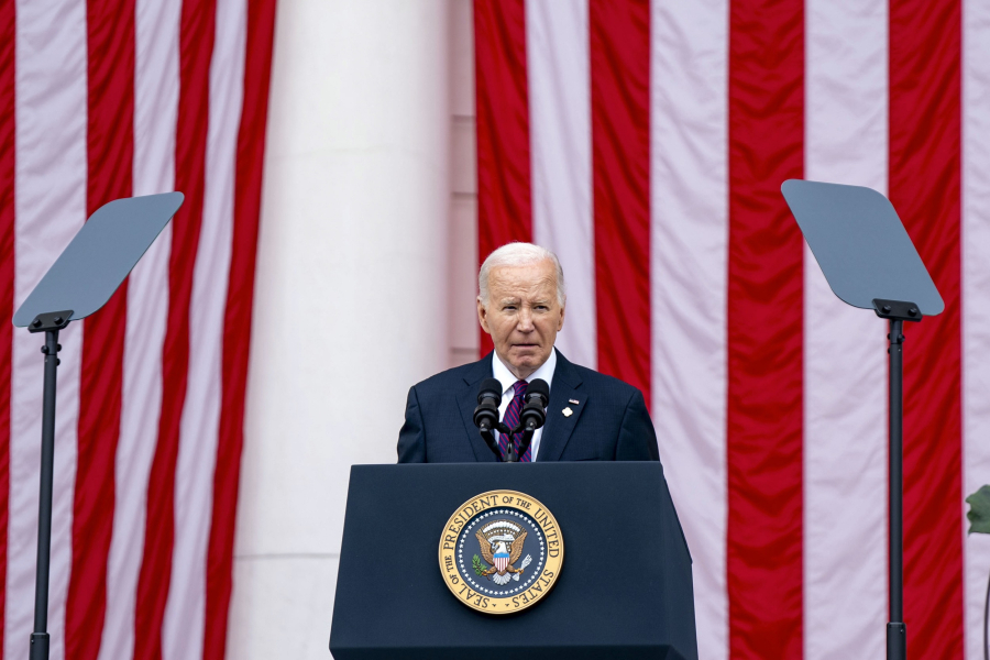 Ουκρανία: «Πράσινο φως» από Μπάιντεν να χτυπήσουν τη Ρωσία με όπλα των ΗΠΑ