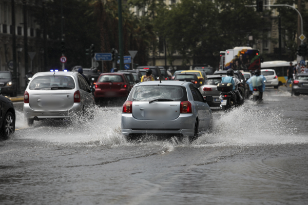 Έκτακτο Δελτίο Καιρού: Έρχεται ο «Μπάλλος» με επικίνδυνα καιρικά φαινόμενα, πού θα «χτυπήσει»