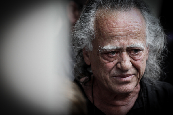 Νίκος Καλογερόπουλος: Σήμερα η κηδεία του σπουδαίου ηθοποιού - Η επιθυμία της οικογένειας
