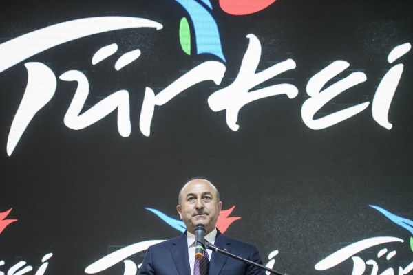 Τσαβούσογλου: Η Άγκυρα λέει «όχι» σε κυρώσεις σε βάρος της Μόσχας