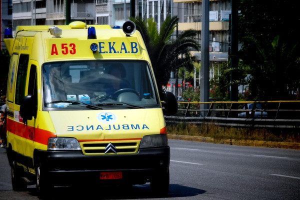 Τρίκαλα: Γυναίκα έπεσε από τον τρίτο όροφο νοσοκομείου