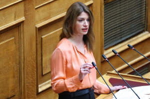 Κατερίνα Νοτοπούλου: Βασίζομαι στη χειλεανάγνωση, πρακτικά δεν ακούω