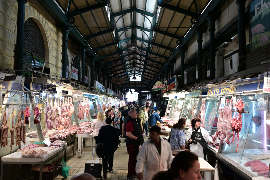 Ακριβότερο και φτωχότερο το πασχαλινό τραπέζι