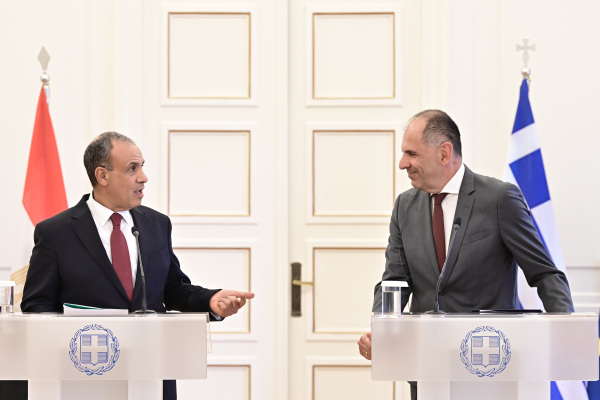 Γεραπετρίτης – Αμπντελάτι: Κοινός βηματισμός Ελλάδας και Αιγύπτου για σταθερότητα στην Ανατολική Μεσόγειο
