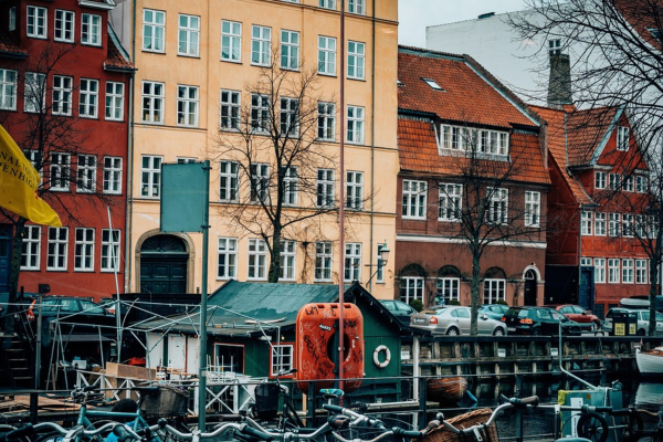 Η Ευρώπη σε στεγαστική ασφυξία – Τι πρέπει να αλλάξει
