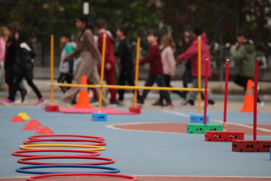 Πύργος: Ανατριχιαστικά μηνύματα λαμβάνουν οι μαθητές - «Σας βλέπω και θα σας σκοτώσω»