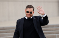 Ο Τραμπ αποφυλάκισε τον Τζορτζ Σάντος: «Ήταν απατεώνας αλλά υπάρχουν πολλοί»