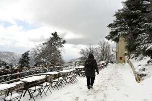 Κλέαρχος Μαρουσάκης: Σαββατοκύριακο με βροχές, χιόνια και ανέμους