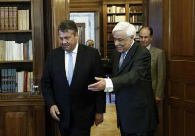 Παυλόπουλος - Γκάμπριελ: Η Ευρώπη θα προχωρήσει και χωρίς τη Βρετανία