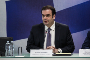 Πιερρακάκης: Οι ανακοινώσεις της ΔΕΘ δεν θα «κοιτάνε» τις εκλογές αλλά την επόμενη γενιά