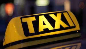 Την αθώωση του ηθοποιού για το βιασμό οδηγού ταξί προτείνει η εισαγγελέας