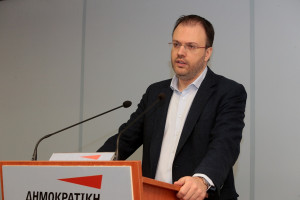 «Βόμβα» από Θεοχαρόπουλο μετά τη διαγραφή του από το ΚΙΝΑΛ - Αγνοια δηλώνουν στελέχη του για το έκτακτο συνέδριο