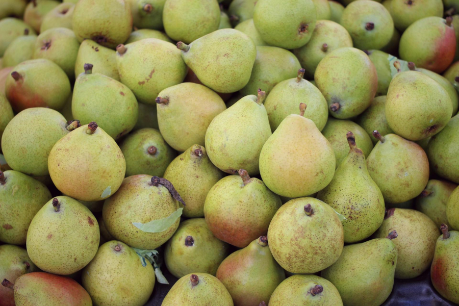 Συναγερμός στην Ευρώπη για αχλάδια Τουρκίας γεμάτα εντομοκτόνα