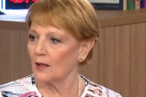Κατερίνα Ζαμπέτα: «Η ζωή του Γιώργου Ζαμπέτα θα γίνει σειρά» (Βίντεο)