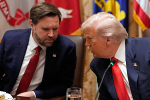 Ο Τραμπ για τον «χαμό» Τζέι Ντι Βανς - Στεφανόπουλου: Ο Σλοποδόπουλος θα με πληρώσει 16 εκατ. δολάρια (Βίντεο)