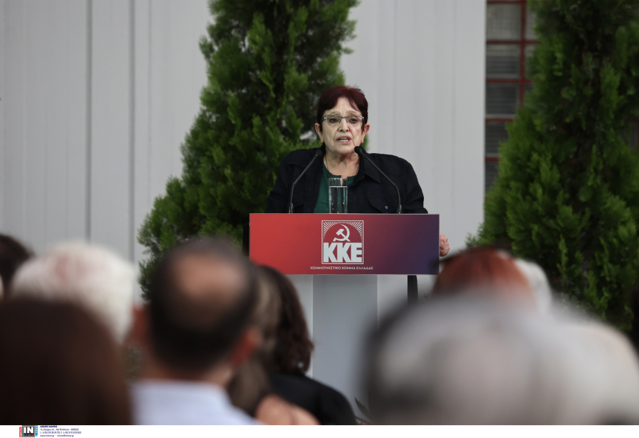 «Τέλος εποχής» στο ΚΚΕ: Δεν θα είναι υποψήφια στις εκλογές η Αλέκα Παπαρήγα