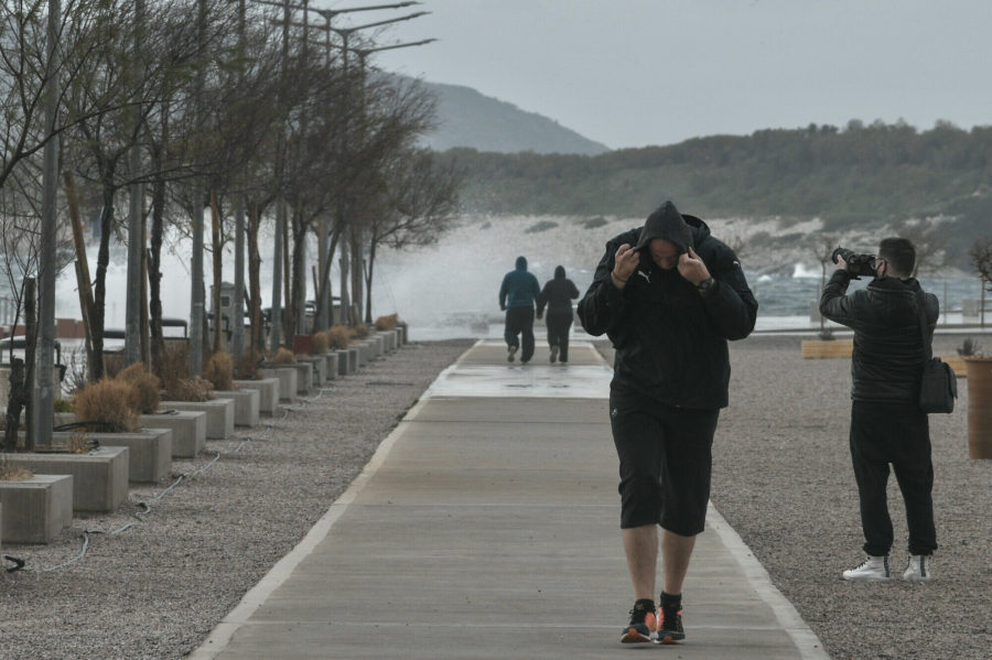 Κακοκαιρία Εξπρές: Προειδοποίηση Αρναούτογλου για σφοδρούς ανέμους