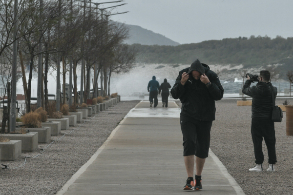 Κακοκαιρία Εξπρές: Προειδοποίηση Αρναούτογλου για σφοδρούς ανέμους