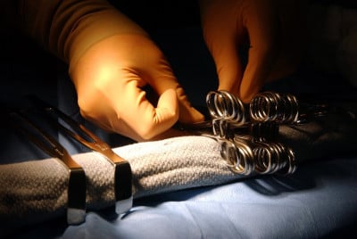 Ηράκλειο: Σε έκτακτο χειρουργείο θα υποβληθεί η 44χρονη που εμφάνισε θρόμβωση μετά τον εμβολιασμό της