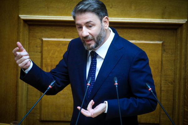 Ανδρουλάκης: «Η στέγη δεν μπορεί να γίνει το σύνορο μιας οικονομίας δύο ταχυτήτων» – Οι προτάσεις του ΠΑΣΟΚ