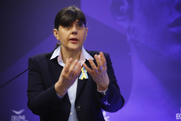 Αδιανόητο να μην ανανεωθεί η θητεία της Πόπης Παπανδρέου