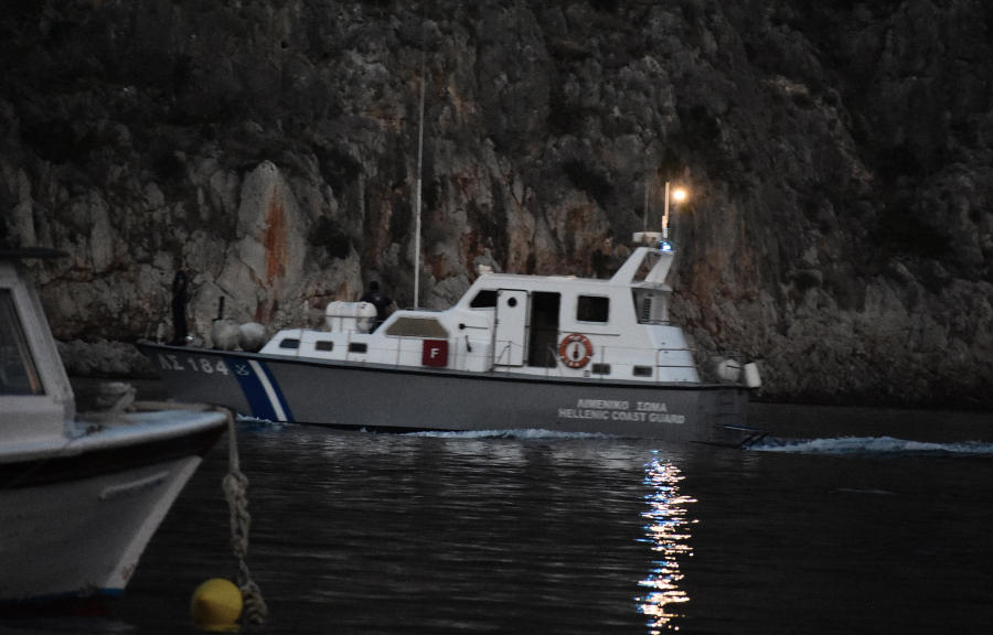 Ναυάγιο στο Φαρμακονήσι: Ένας νεκρός μετανάστης - Μεγάλη επιχείρηση του Λιμενικού