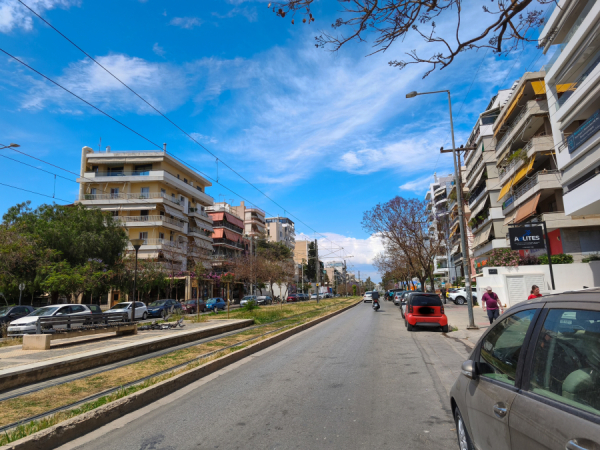 Rising Home Prices Leave Greece’s Troubled Borrowers in a Bind