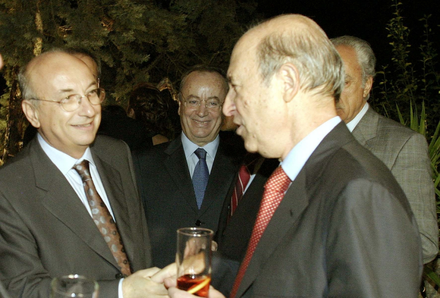 Ο «στρατηγός» Τσουκάτος και πώς ο Σημίτης έβαλε το δίλημμα στο Συνέδριο του ΠΑΣΟΚ