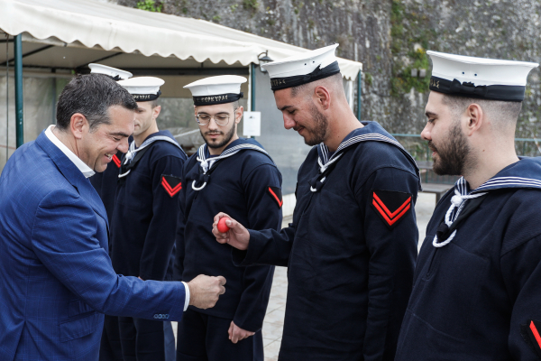 Ο Αλέξης Τσίπρας στον Ναυτικό Σταθμό Κέρκυρας, «ο λαός μας προσδοκά Ανάσταση συλλογική»