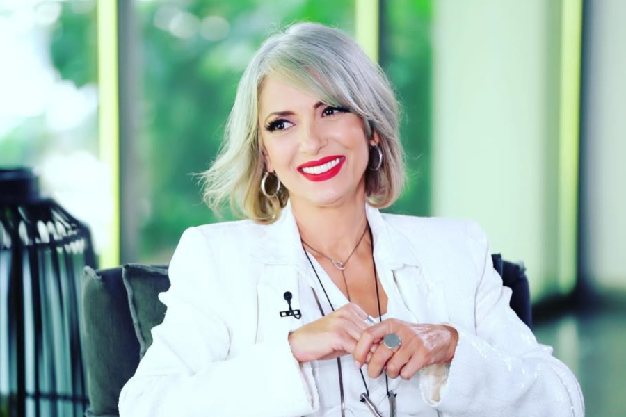 Ματθίλδη Μαγγίρα: «Η νοικοκυρά είναι επάγγελμα και θα έπρεπε να πληρώνεται από το κράτος» (Βίντεο)