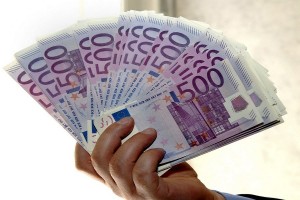 Έβλεπε στον ύπνο του «εφτάρια» και κέρδισε 100.000 ευρώ στα "χρυσά εφτάρια" του ΣΚΡΑΤΣ !