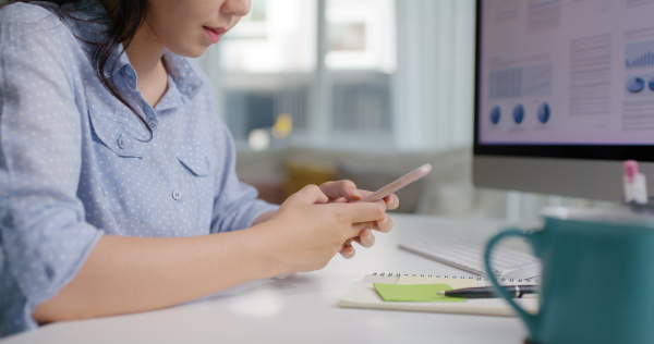 Τι δεν πρέπει να μοιραζόμαστε ποτέ με ένα chatbot Τεχνητής Νοημοσύνης