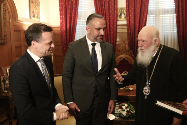 Live η συνέντευξη Τύπου Χάρη Δούκα με δήμαρχο Βηθλεέμ - Συναντήσεις με πολιτικούς αρχηγούς για τη Γάζα