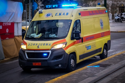 Σοβαρό τροχαίο στη Λεωφόρο Συγγρού, δύο τραυματίες