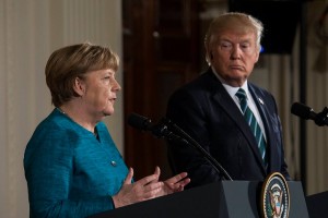 Επικοινωνία Τραμπ - Μέρκελ ενόψει της G20