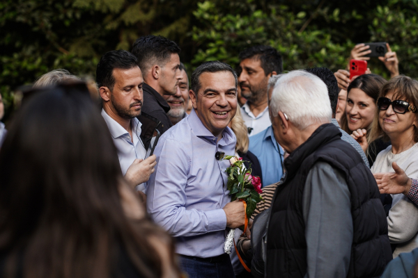 Ο Αλέξης αναδιατάσσει την κεντροαριστερά - Υπαρξιακό το πρόβλημα του ΣΥΡΙΖΑ